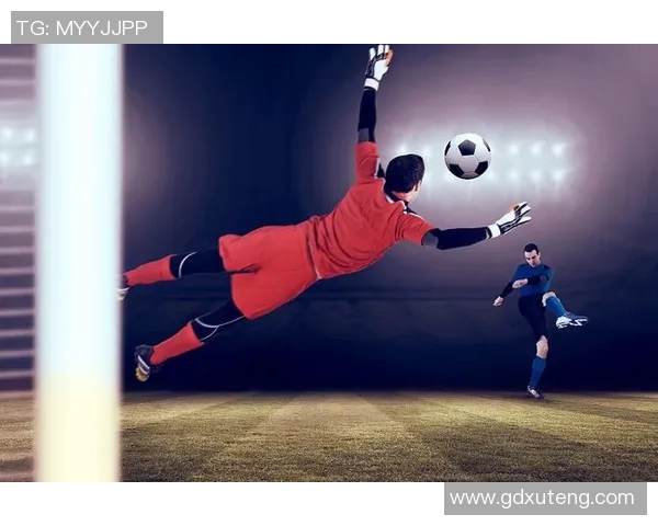 隐藏在聚光灯下的足球明星背后的秘密与故事 隐藏在聚光灯下的足球明星背后的秘密与故事